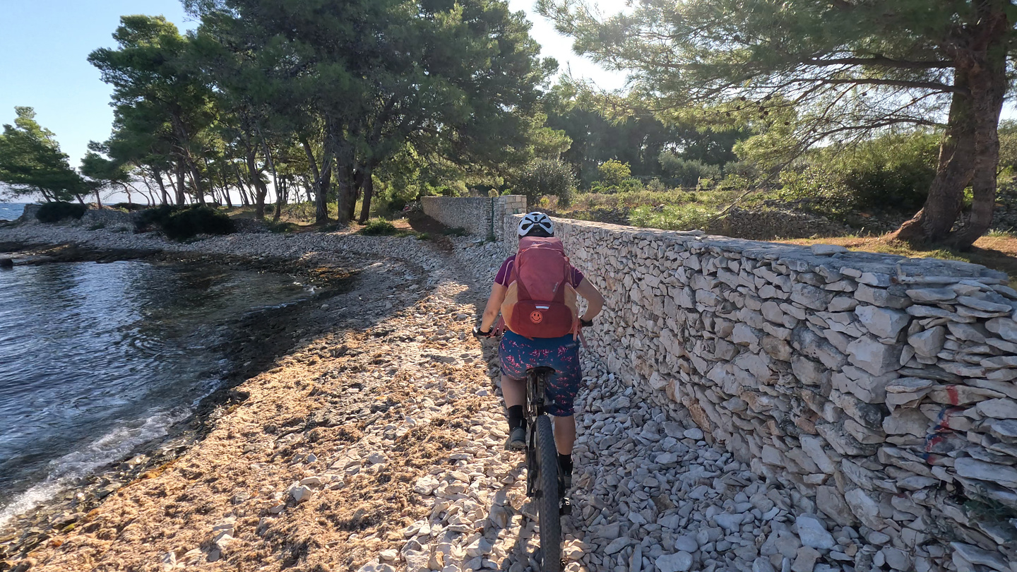brac-trail6.jpg