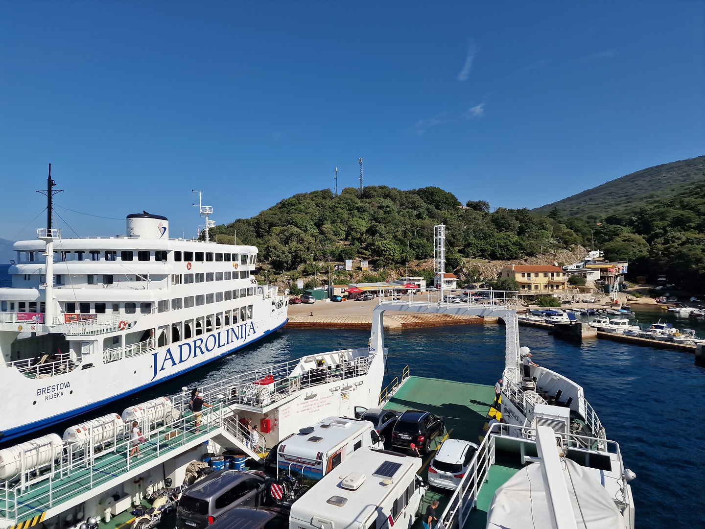 brestova-ferry2.jpg