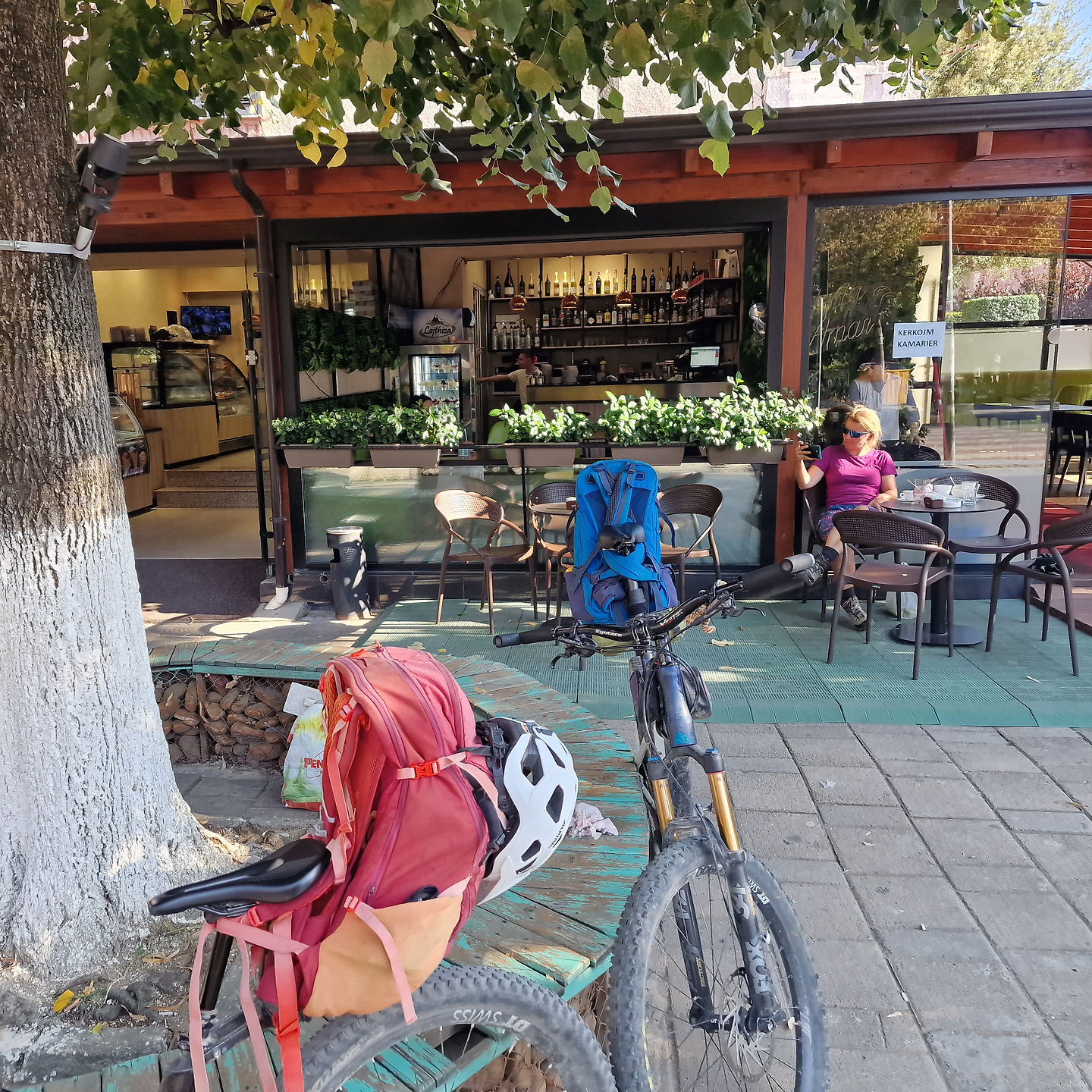 burrel-town2.jpg