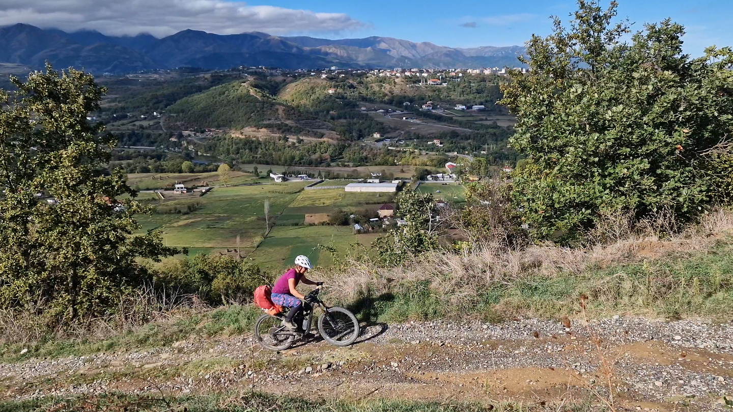 burrel-uphill1.jpg