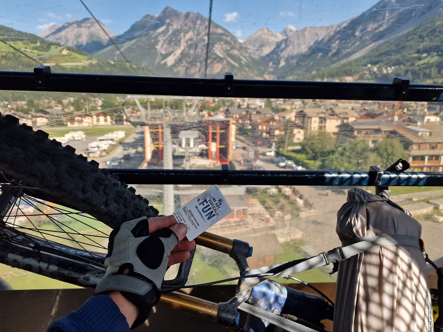 cimabianca-gondola0.jpg