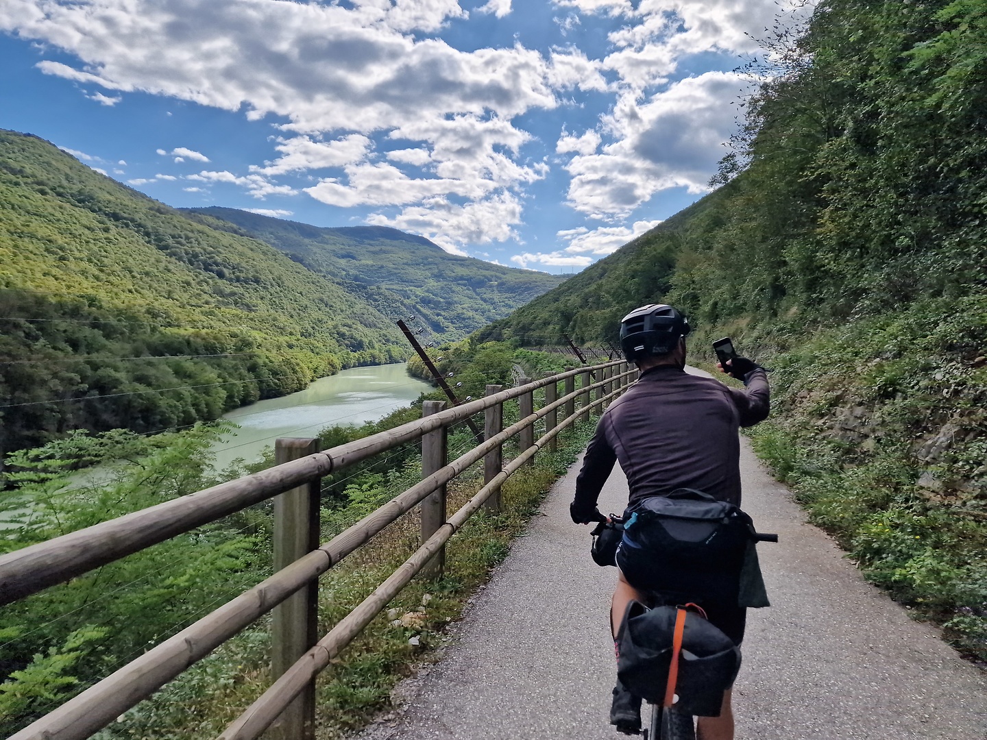 goricia-cyclepath3.jpg