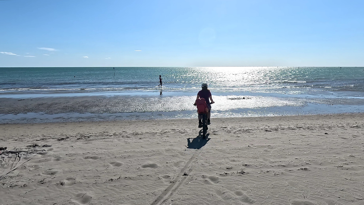 grado-beach2.jpg