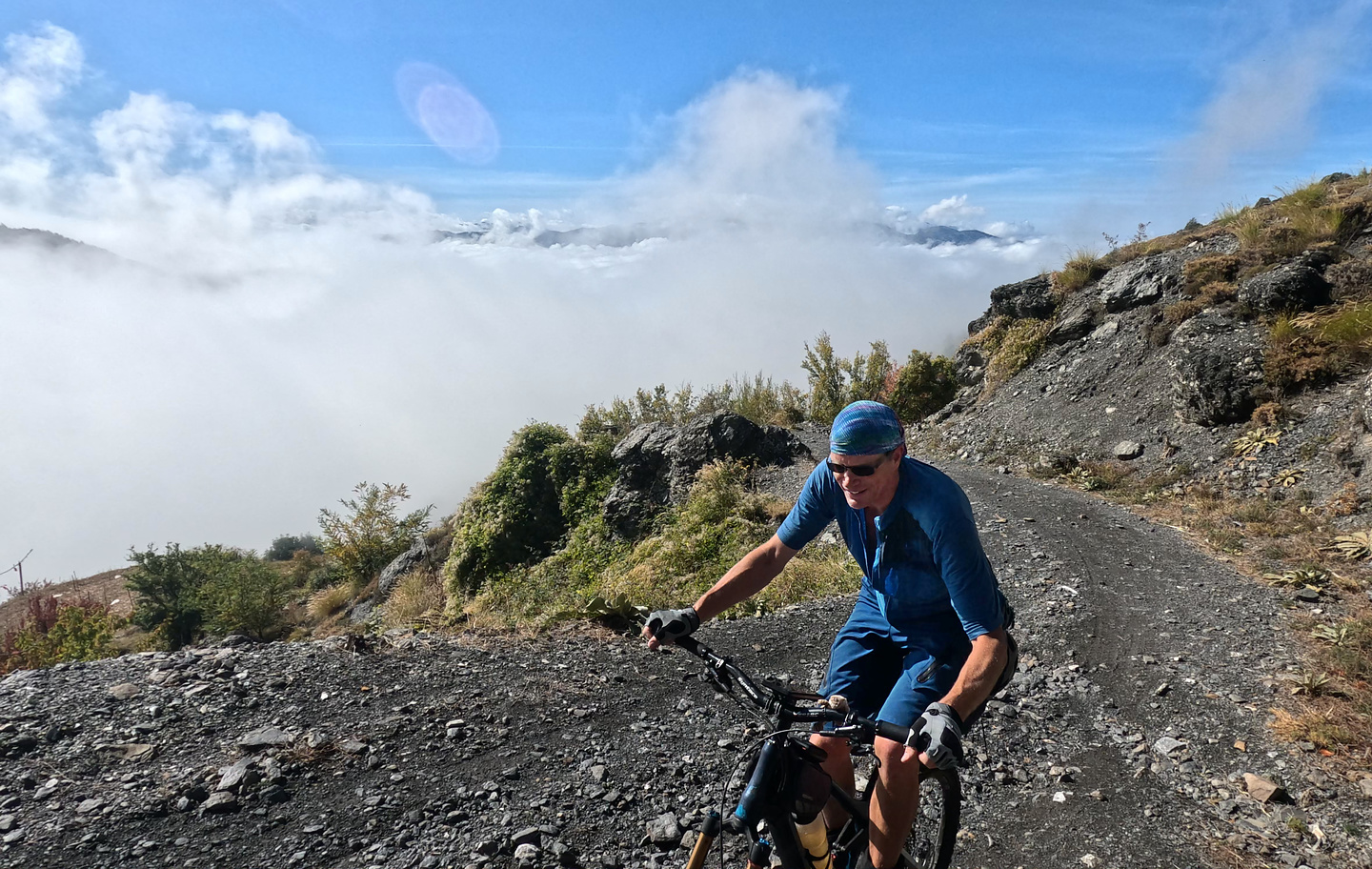 hinoske-uphill3.jpg