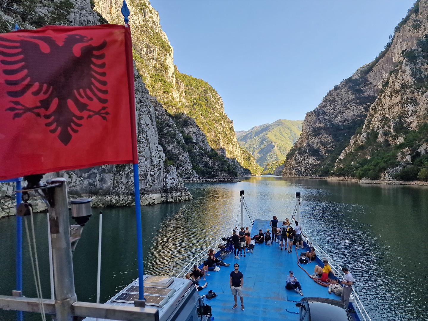 komani-ferry5.jpg