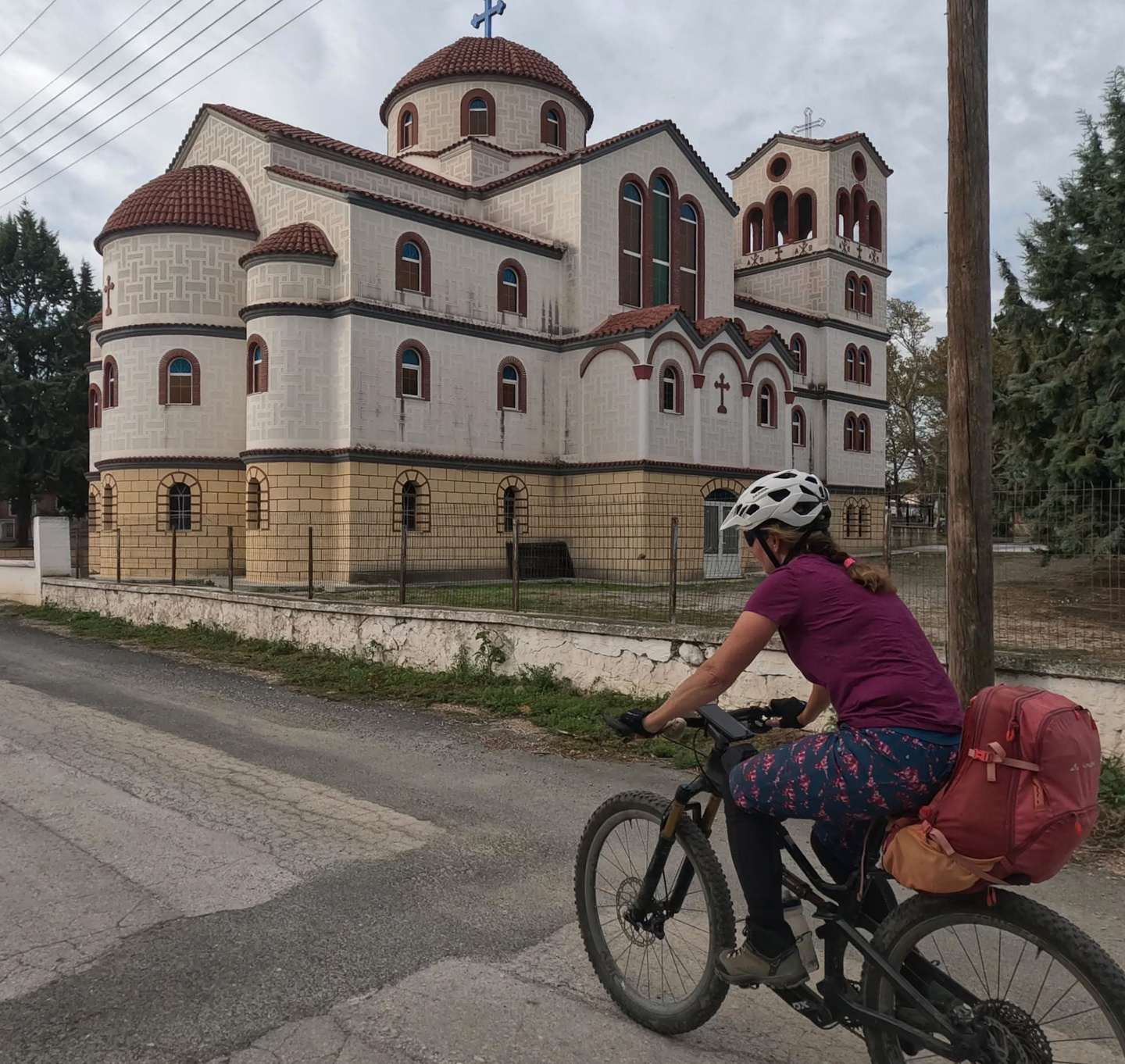 kozani-road1.jpg