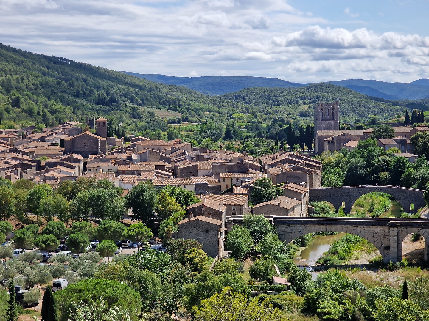 lagrasse-town1.jpg