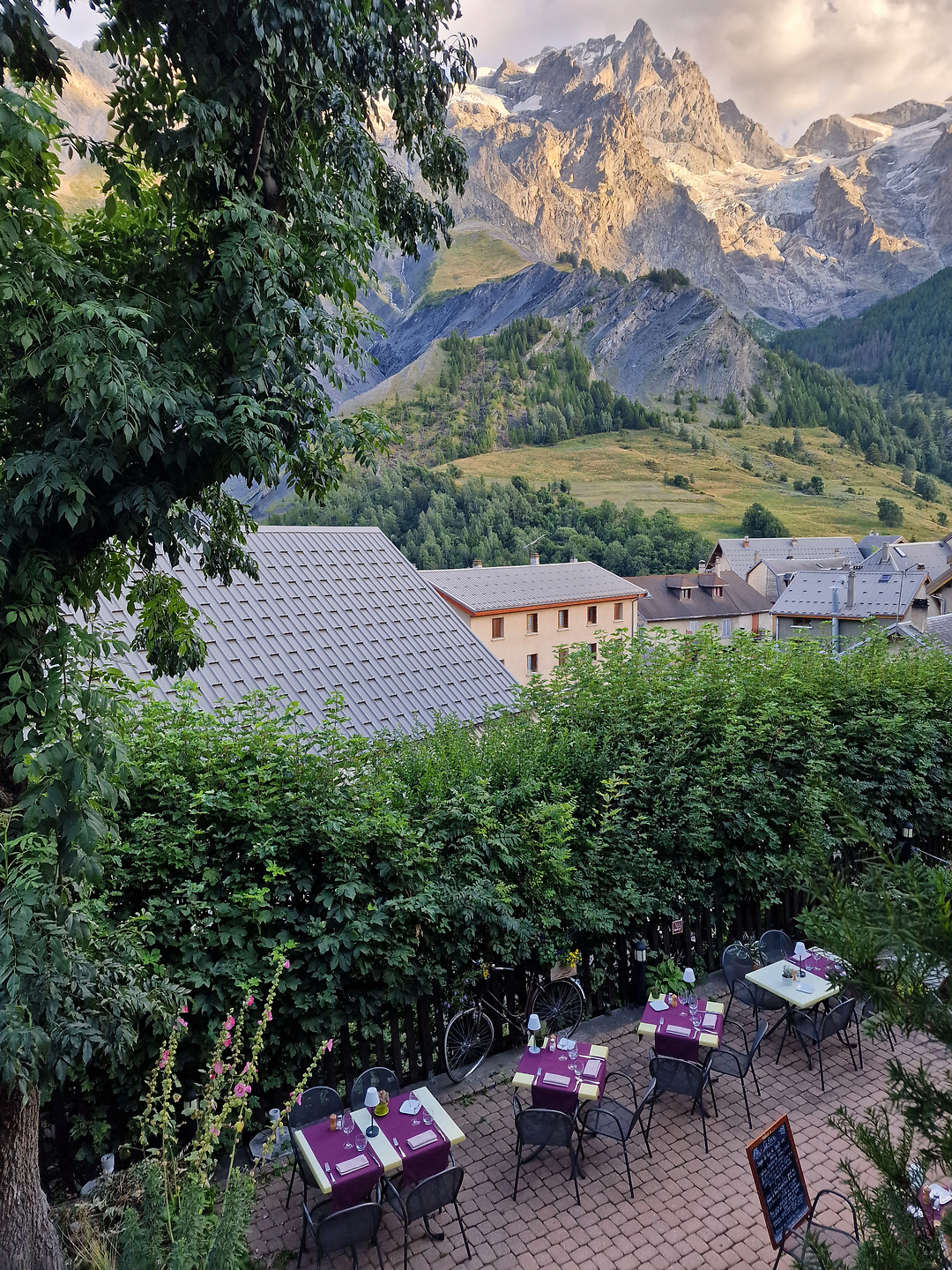 lagrave-hotel2.jpg