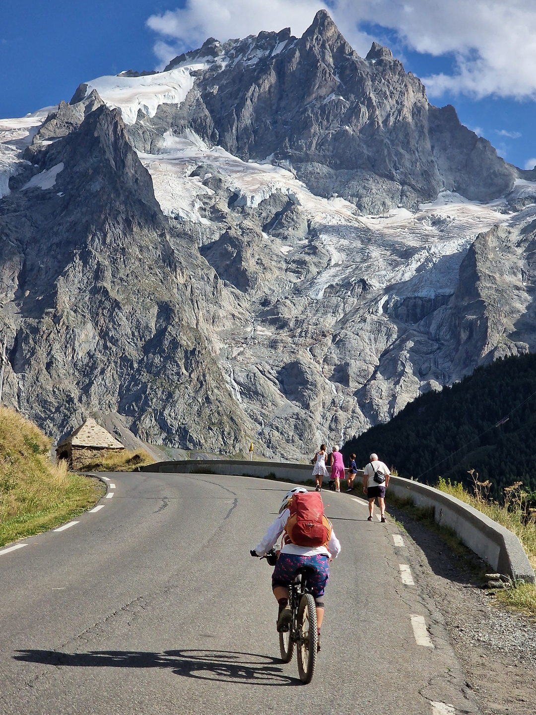 lagrave-road1.jpg