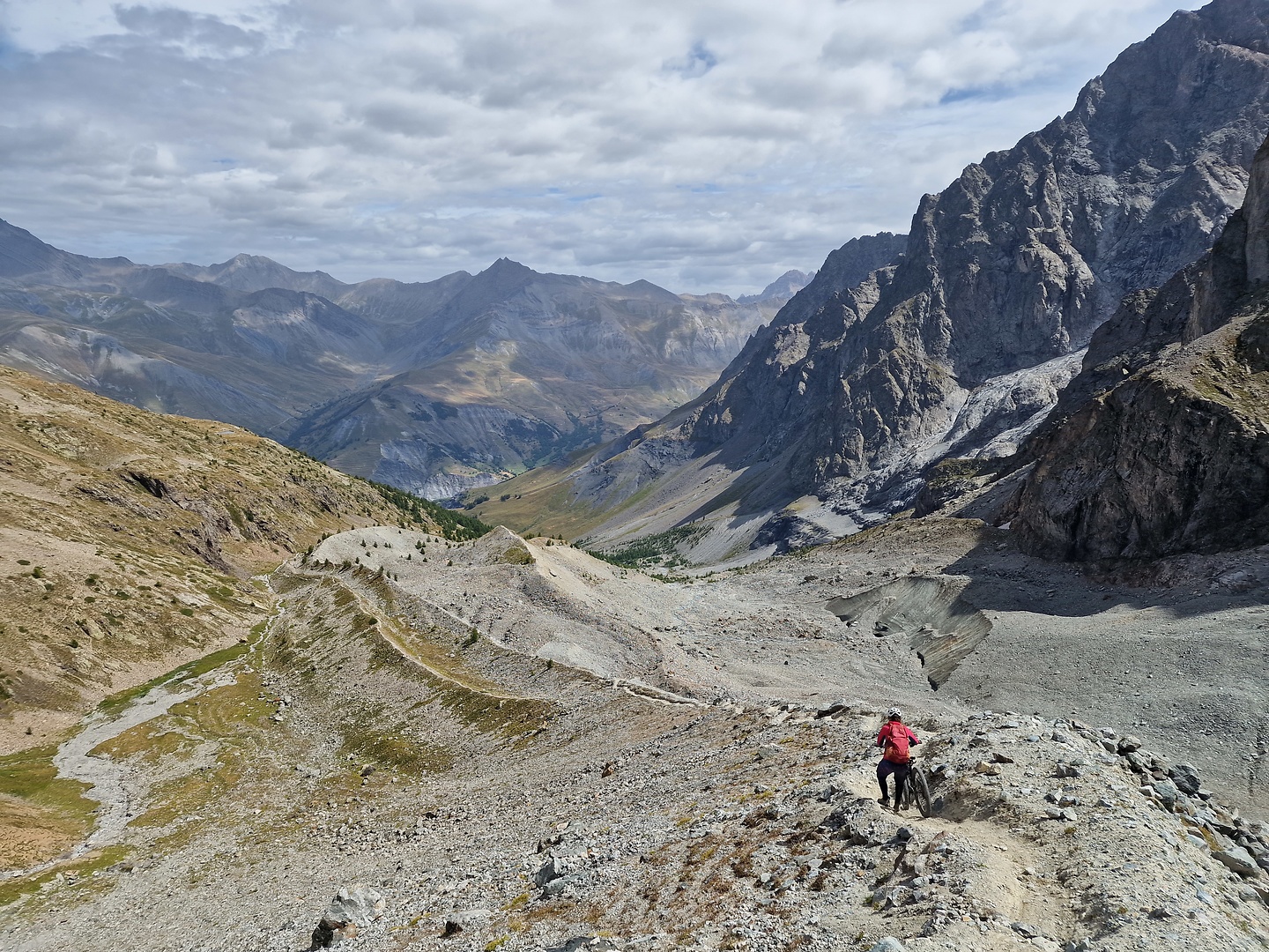 lagrave-trail28.jpg