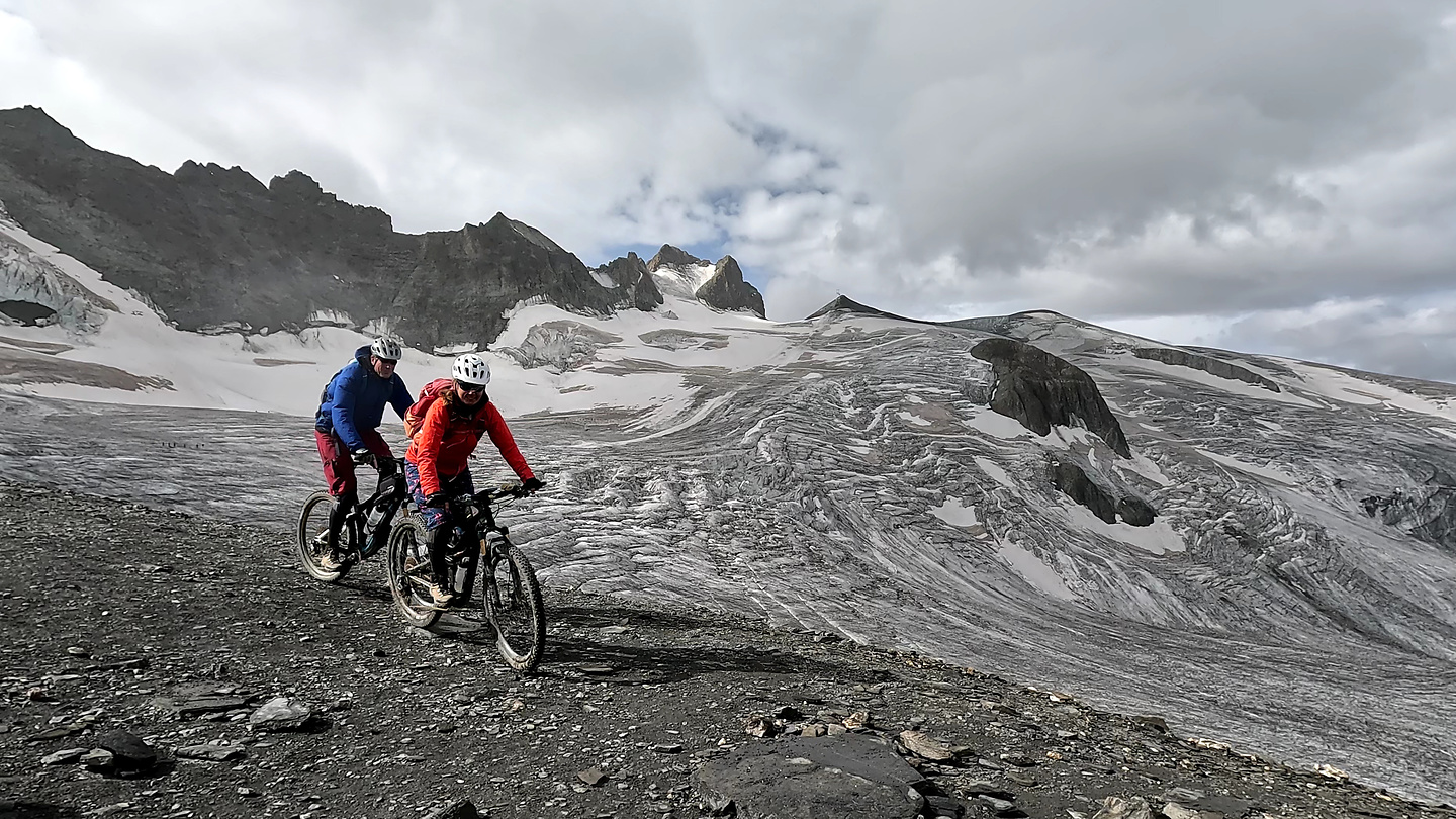 lagrave-trail3.jpg