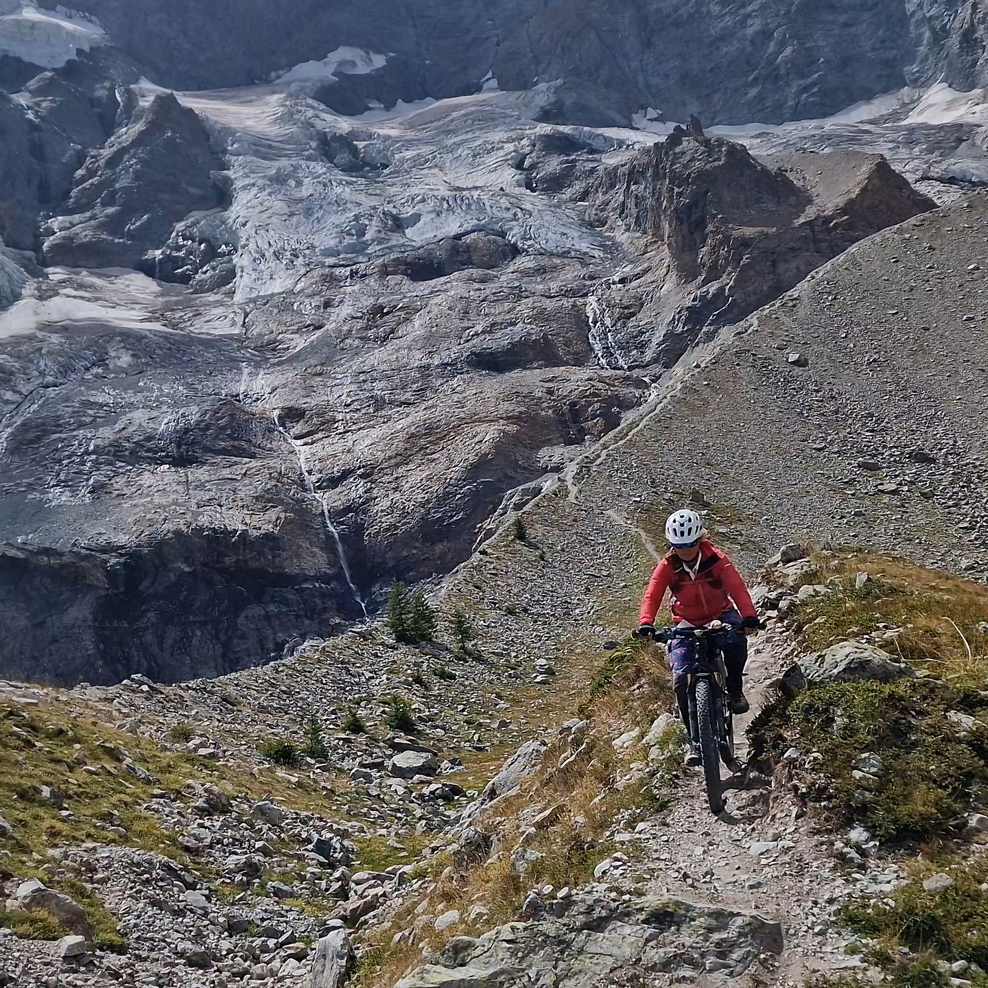 lagrave-trail31.jpg