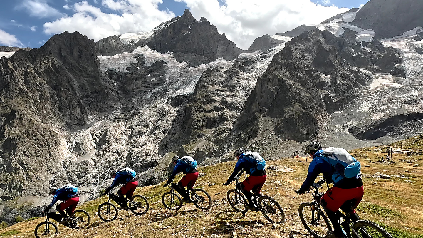 lagrave-trail37.jpg