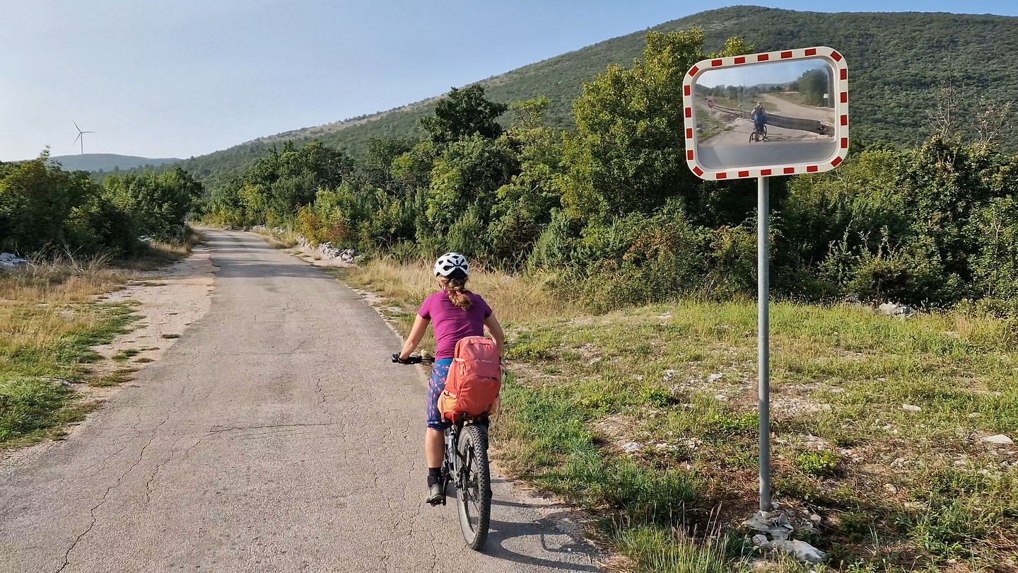 malacka-uphill1.jpg