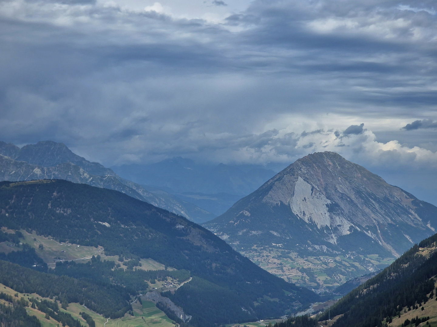 mille-uphill6.jpg