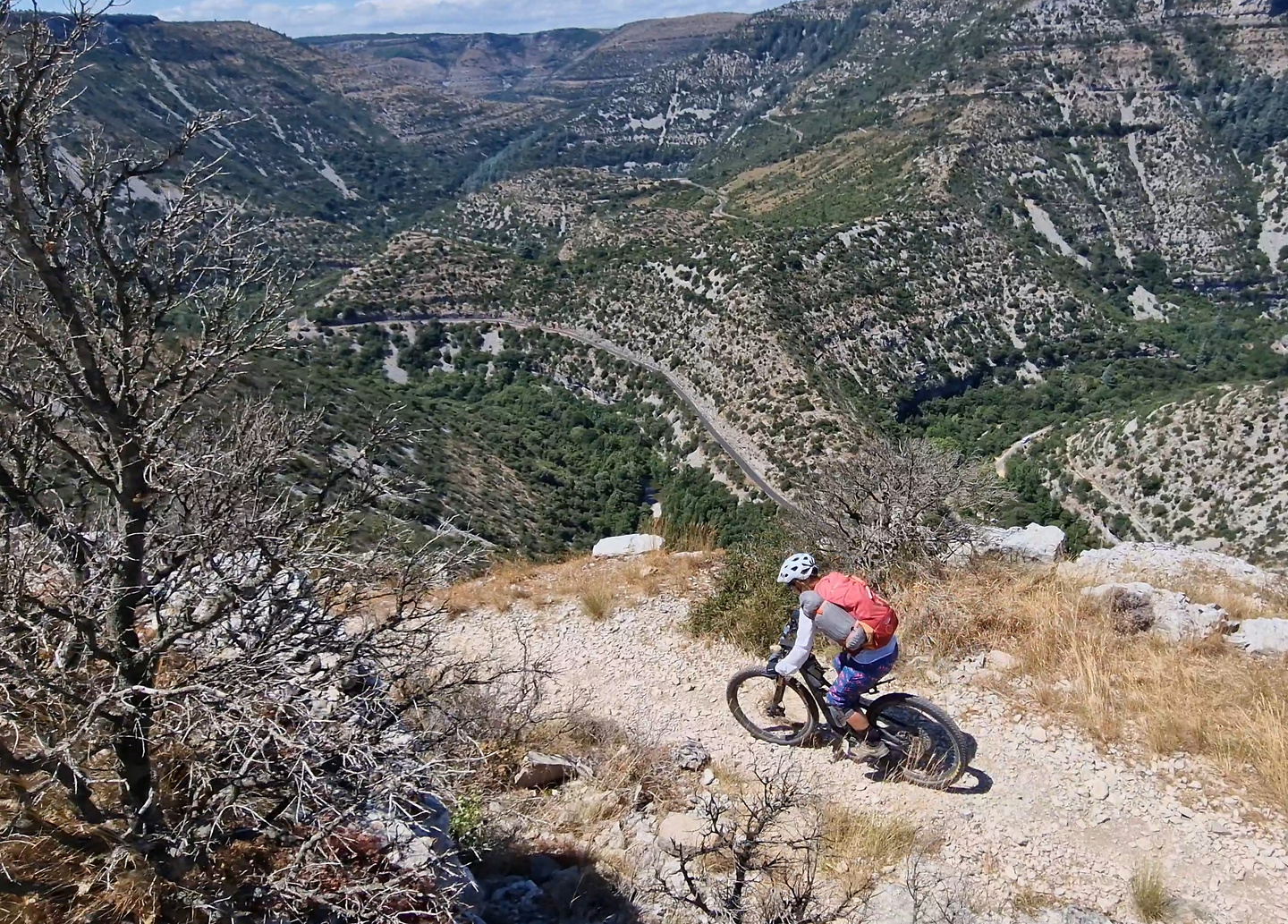 navacelles-trail3.jpg