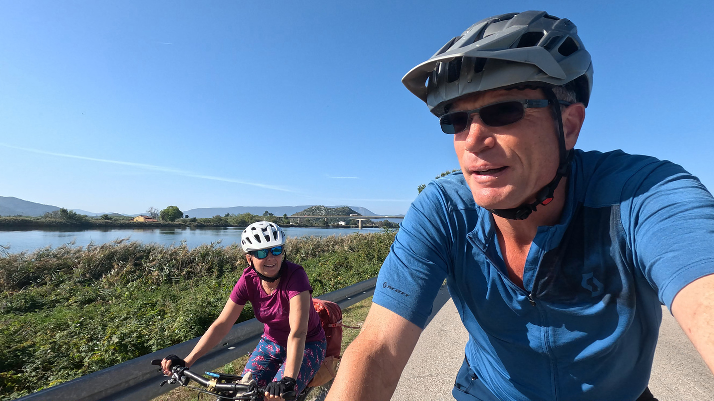 neretva-road1.jpg