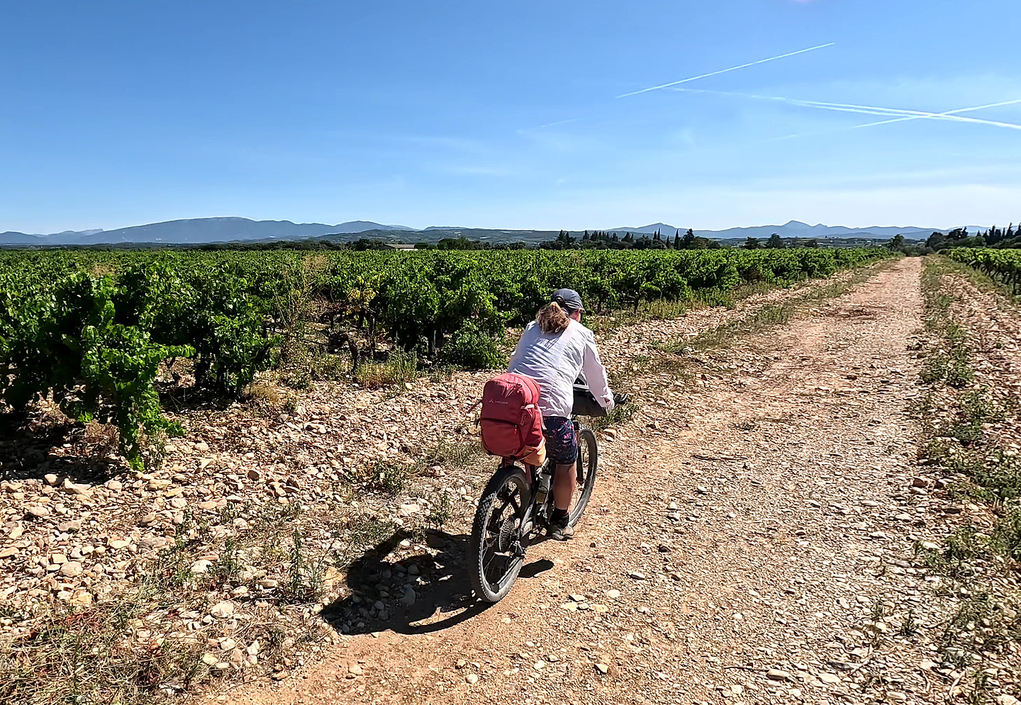 nyon-road6.jpg