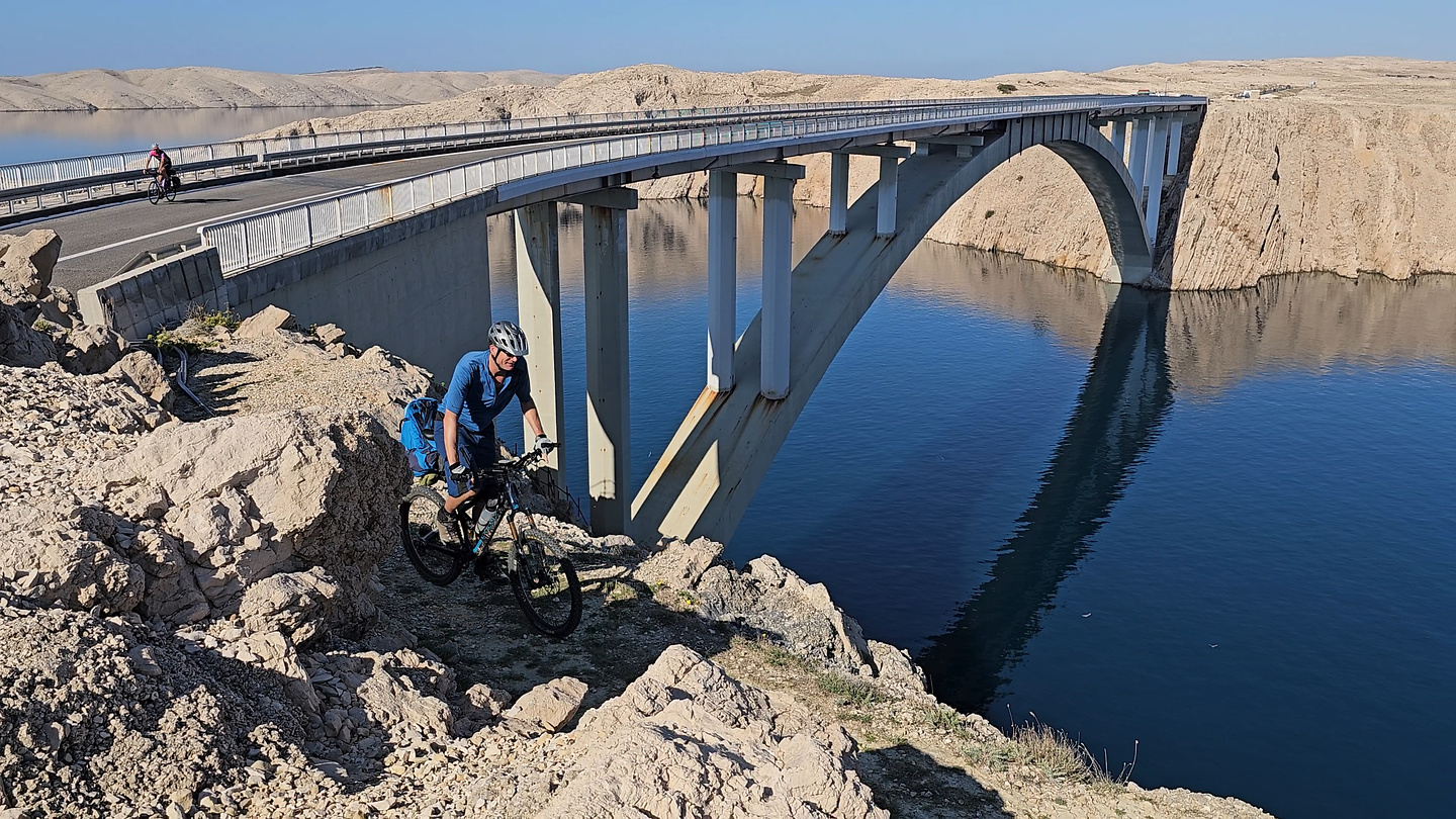pag-road10.jpg