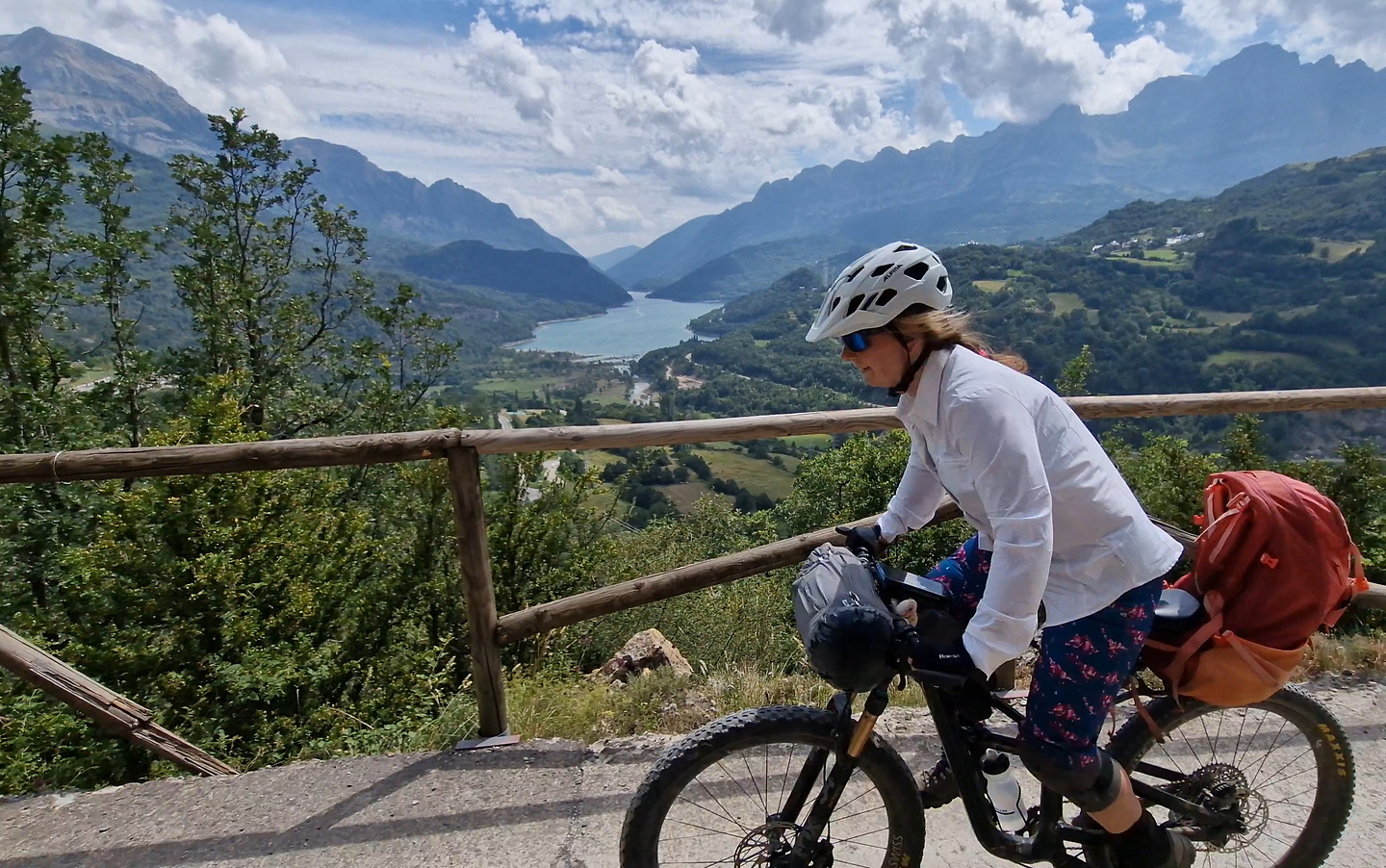 panticosa-lake2.jpg