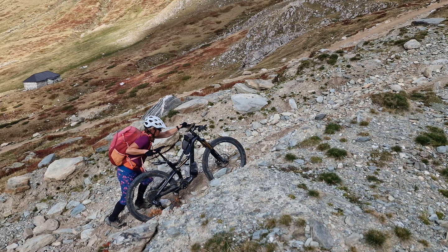 qafadoberdol-uphill1.jpg