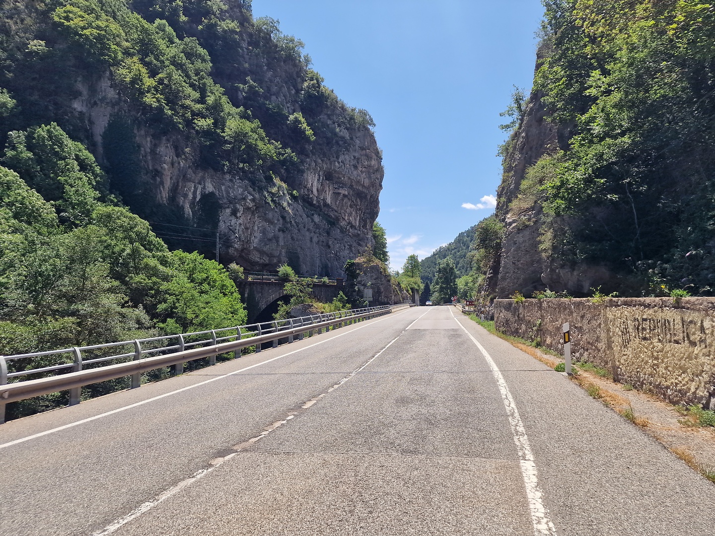 ribes-road1.jpg
