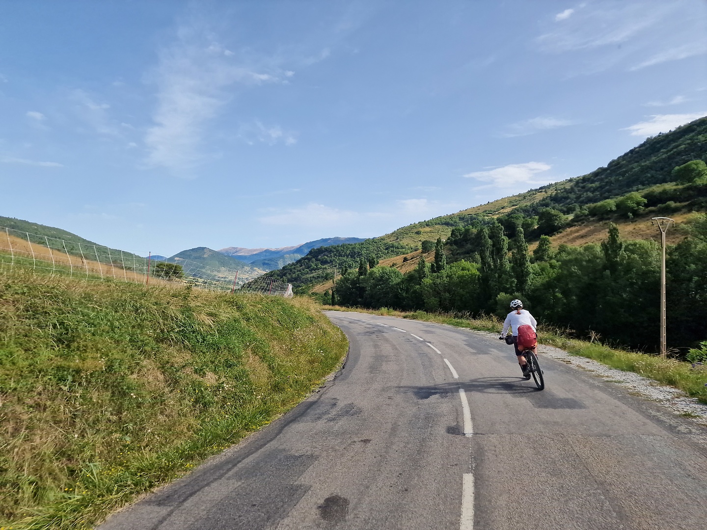 roanne-road1.jpg