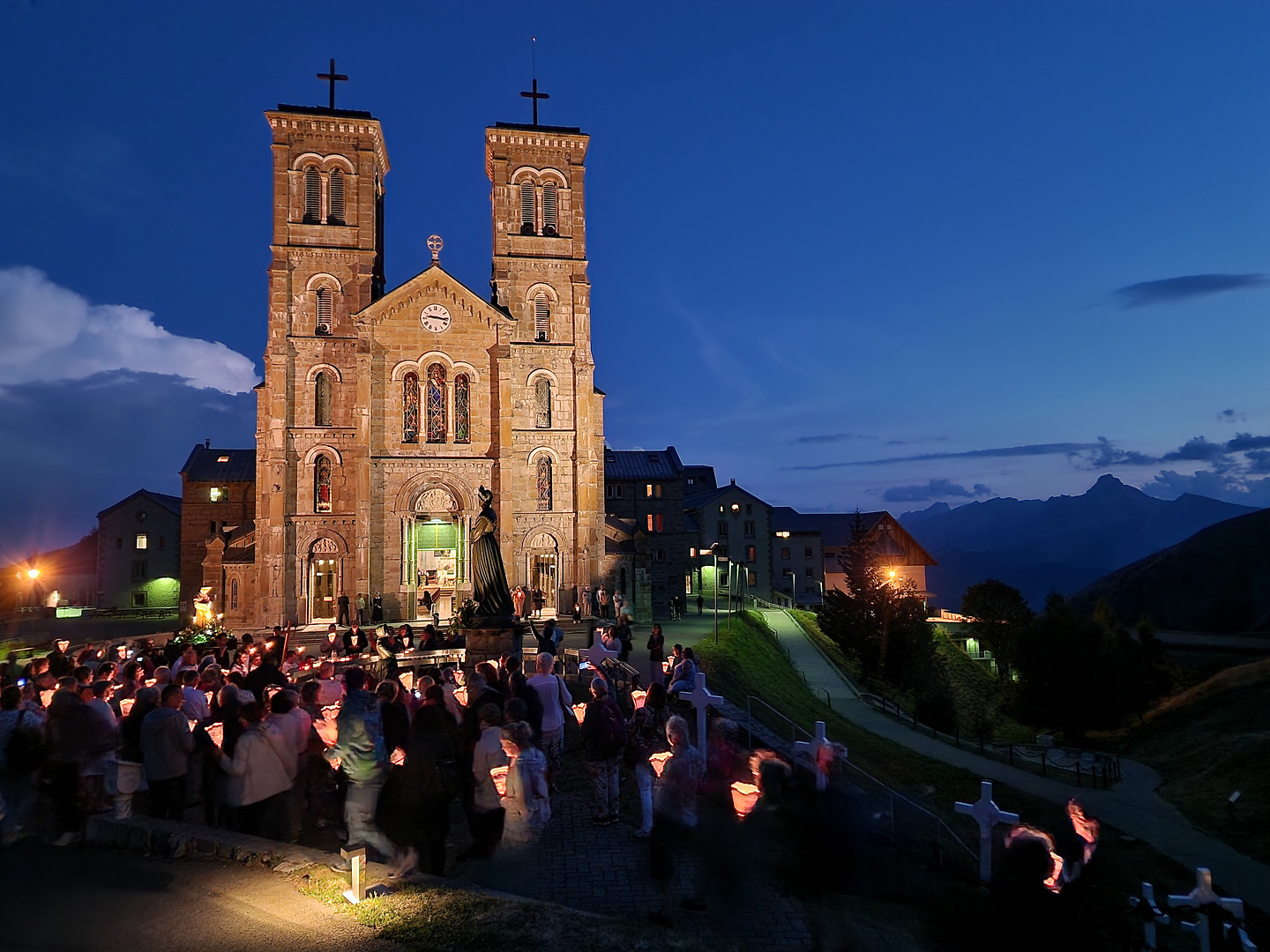 salette-church9.jpg