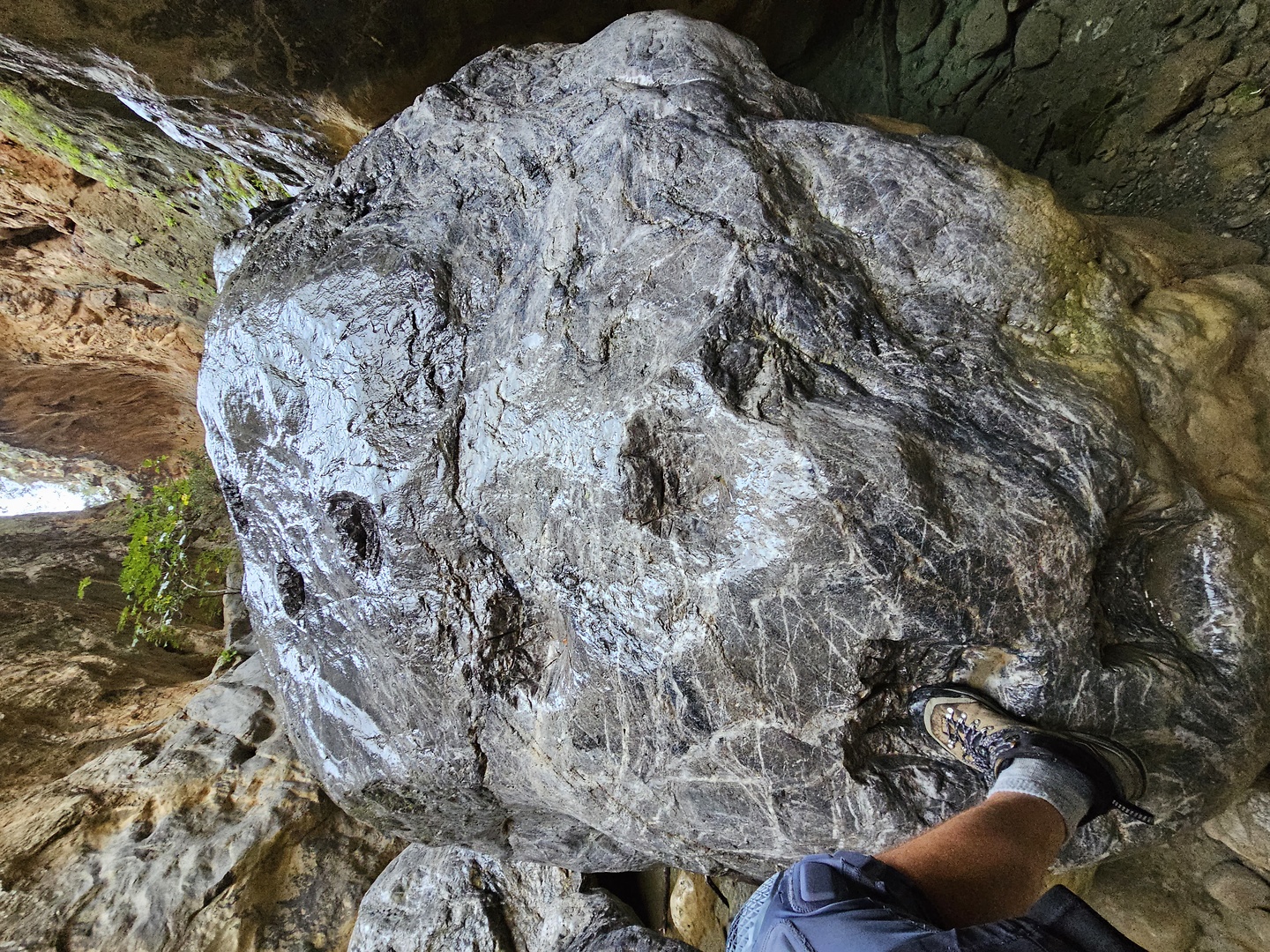 sarakinas-gorge5.jpg