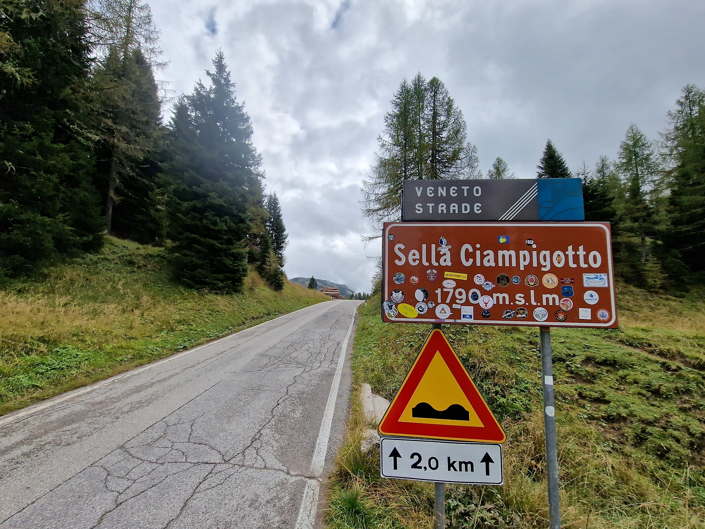 sauris-road1.jpg