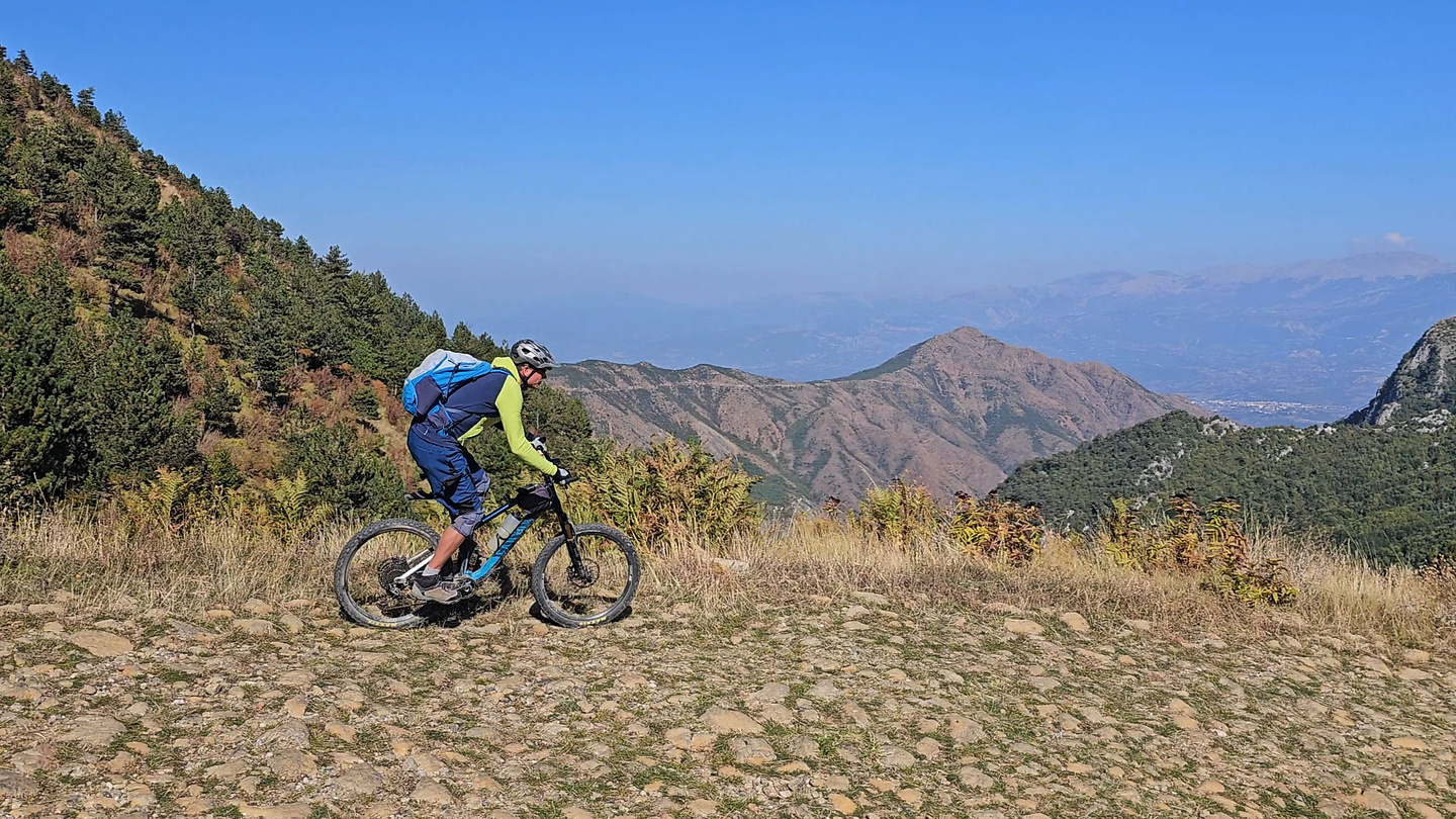 shtama-trail2.jpg