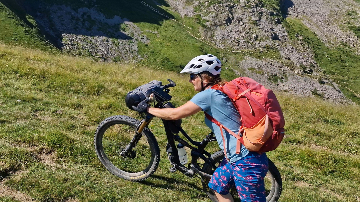 uthuru-uphill2.jpg