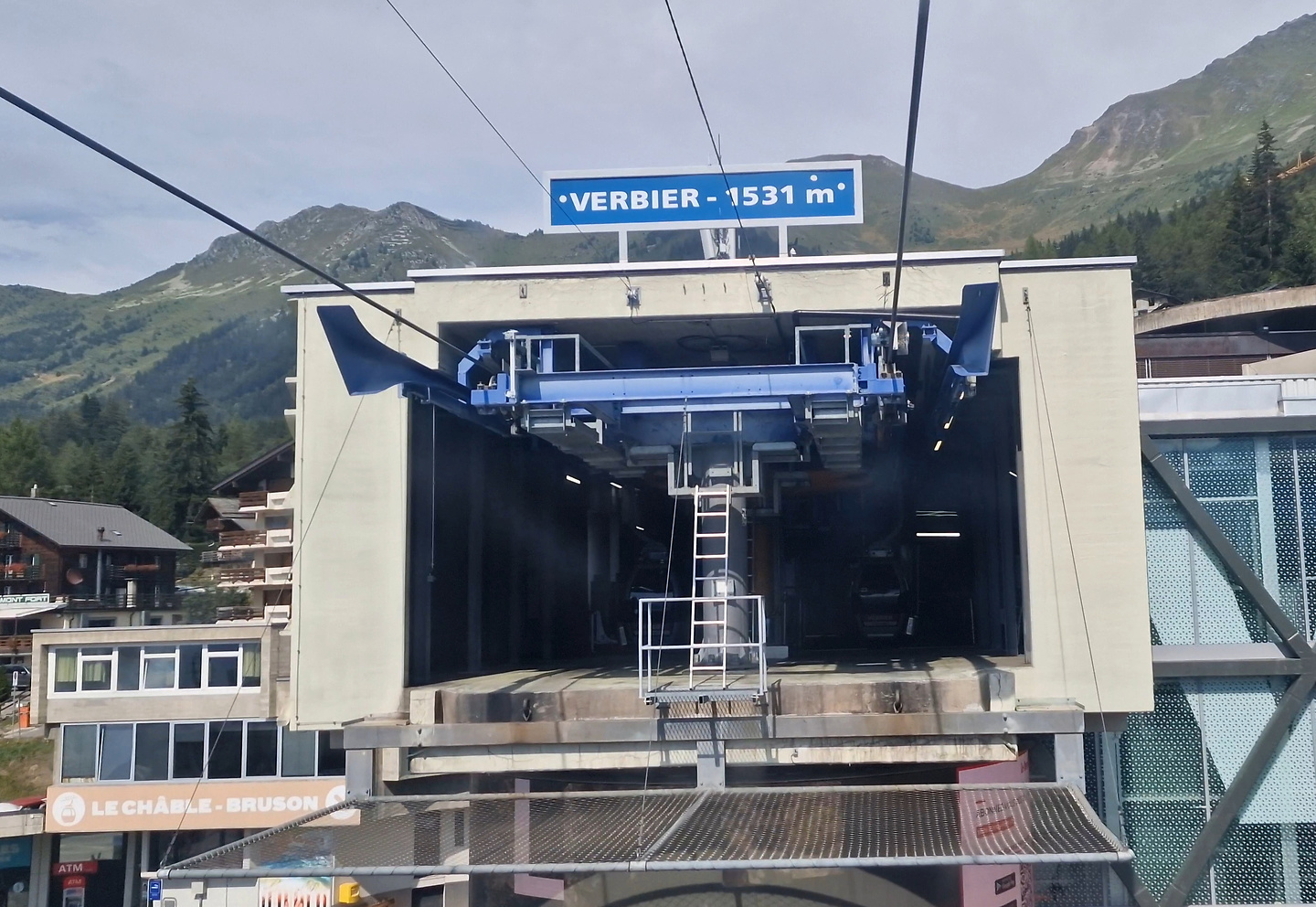 verbier-cablecar.jpg