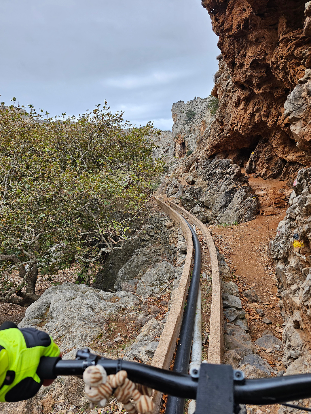 zakrosgorge-trail6.jpg