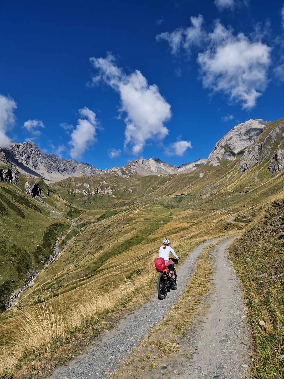 malatra-uphill2.jpg