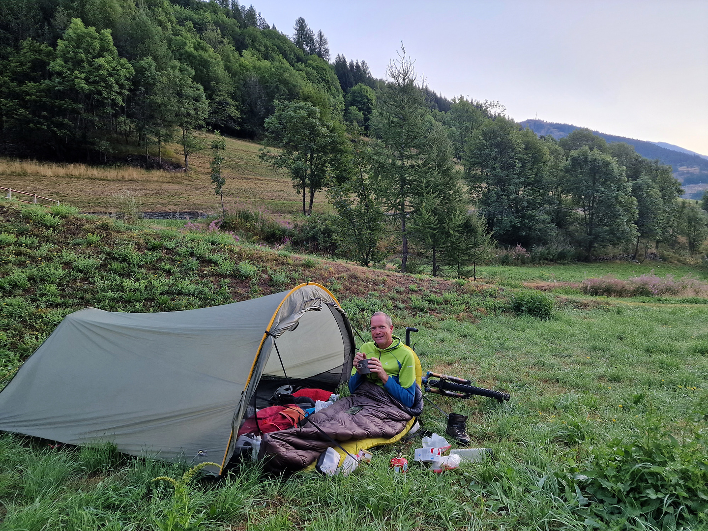 strhemy-camp3.jpg