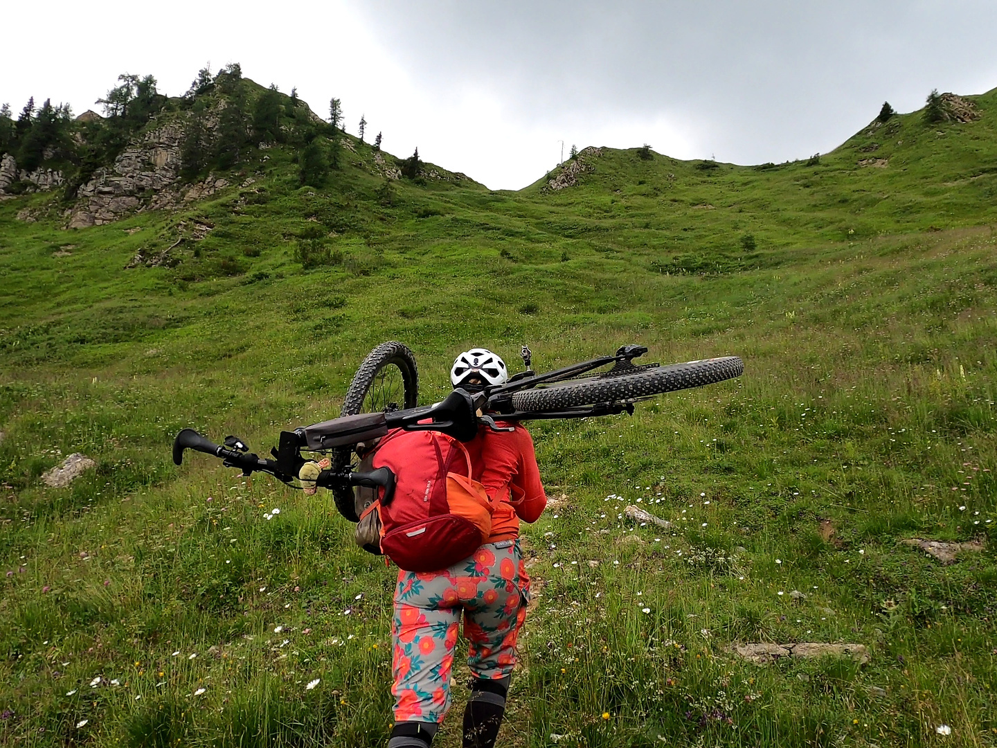 tragonia-uphill3.jpg