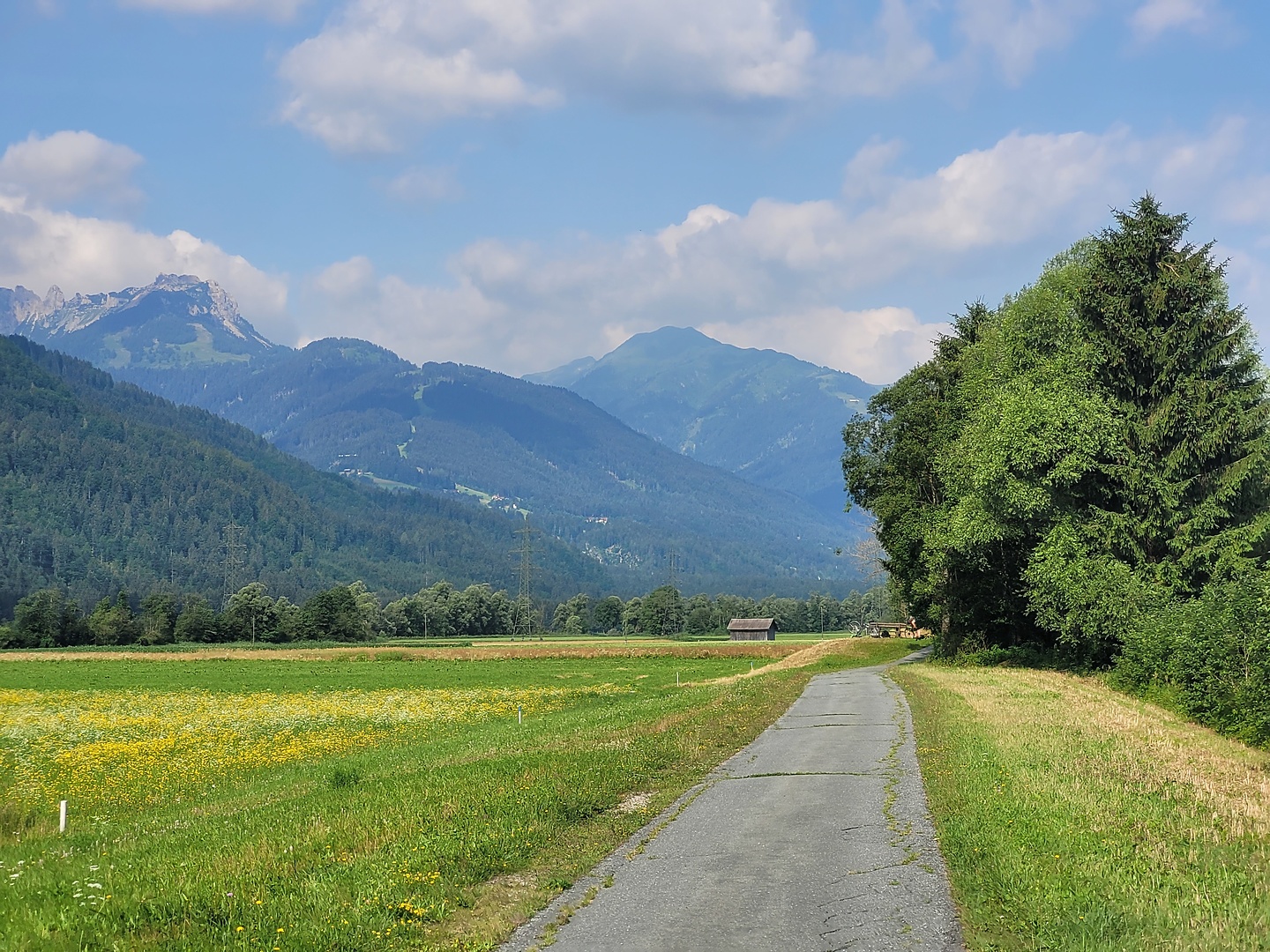 villach-cyclepath2.jpg