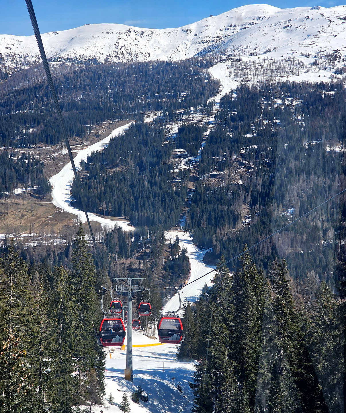 ski24m-helm5.jpg