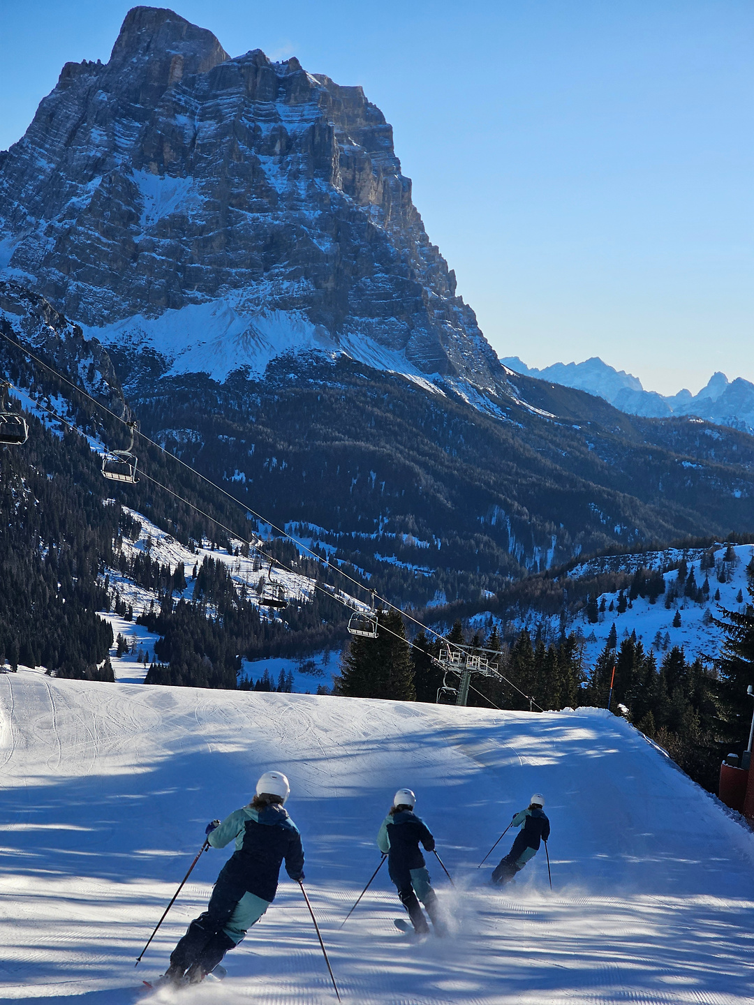 ski25-alleghe1.jpg