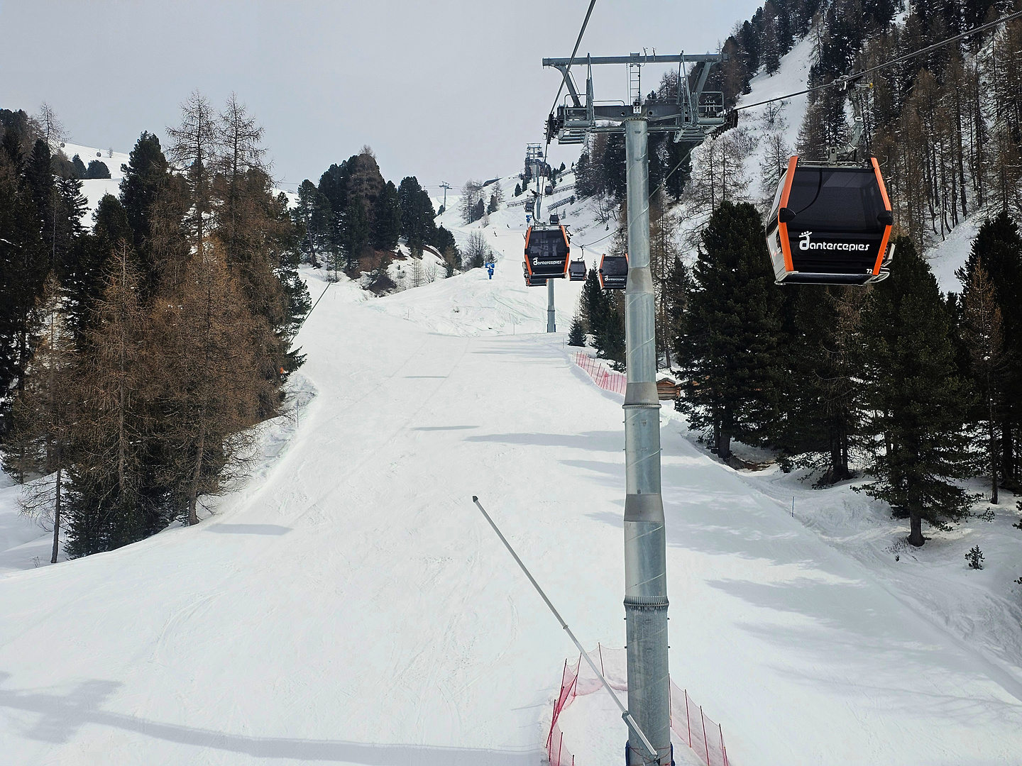 ski25-arabba23.jpg