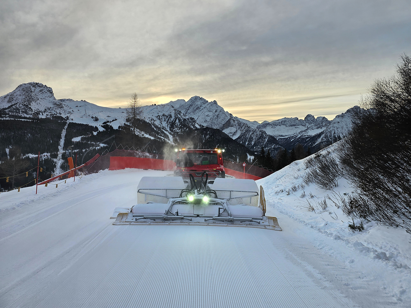 ski25-canazei3.jpg