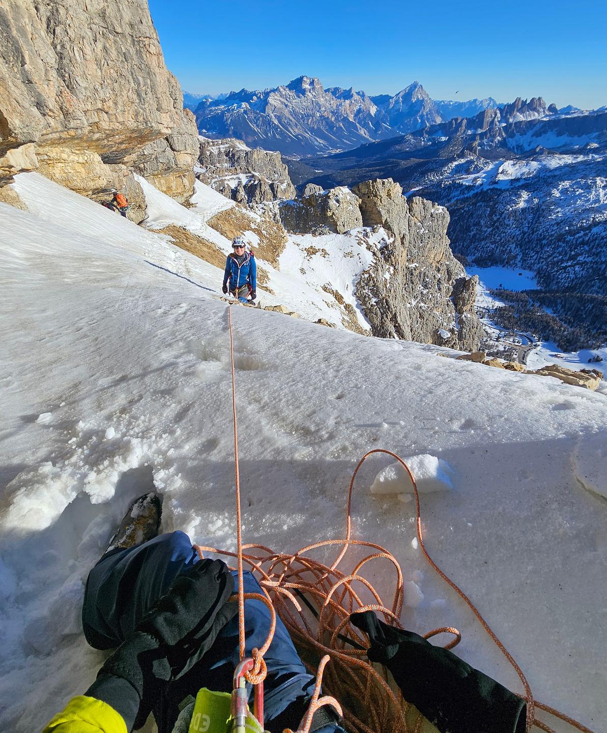 ski25-lagazuoi33.jpg