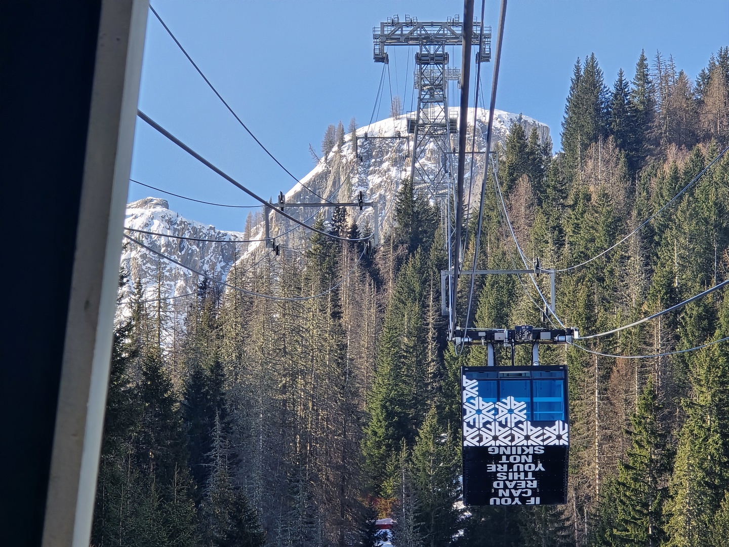 ski26-arabba420.jpg