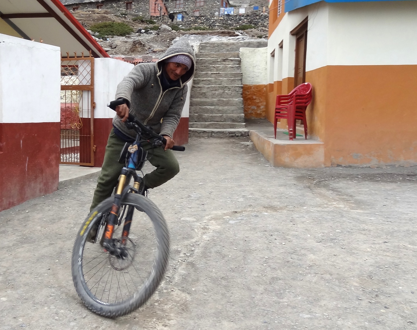 chhangur-biker2.jpg