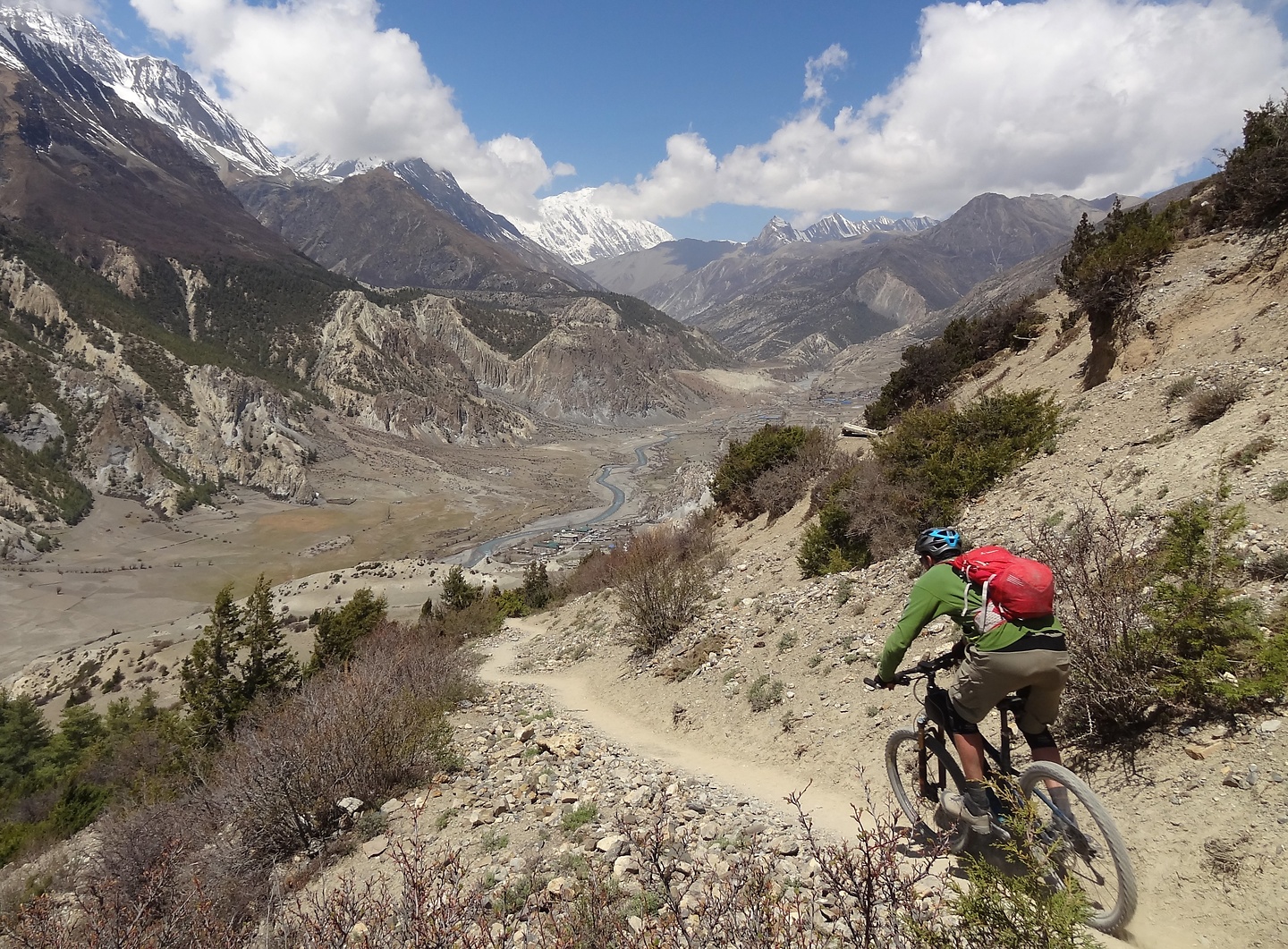 chulu-trail9.jpg