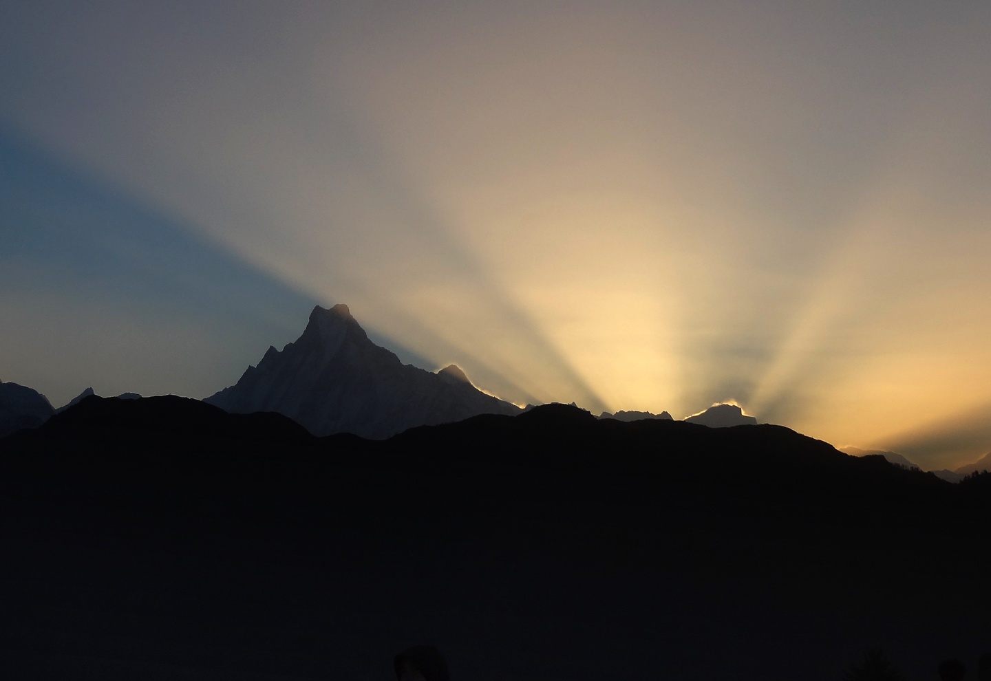 ghorepani-poonhill0.jpg