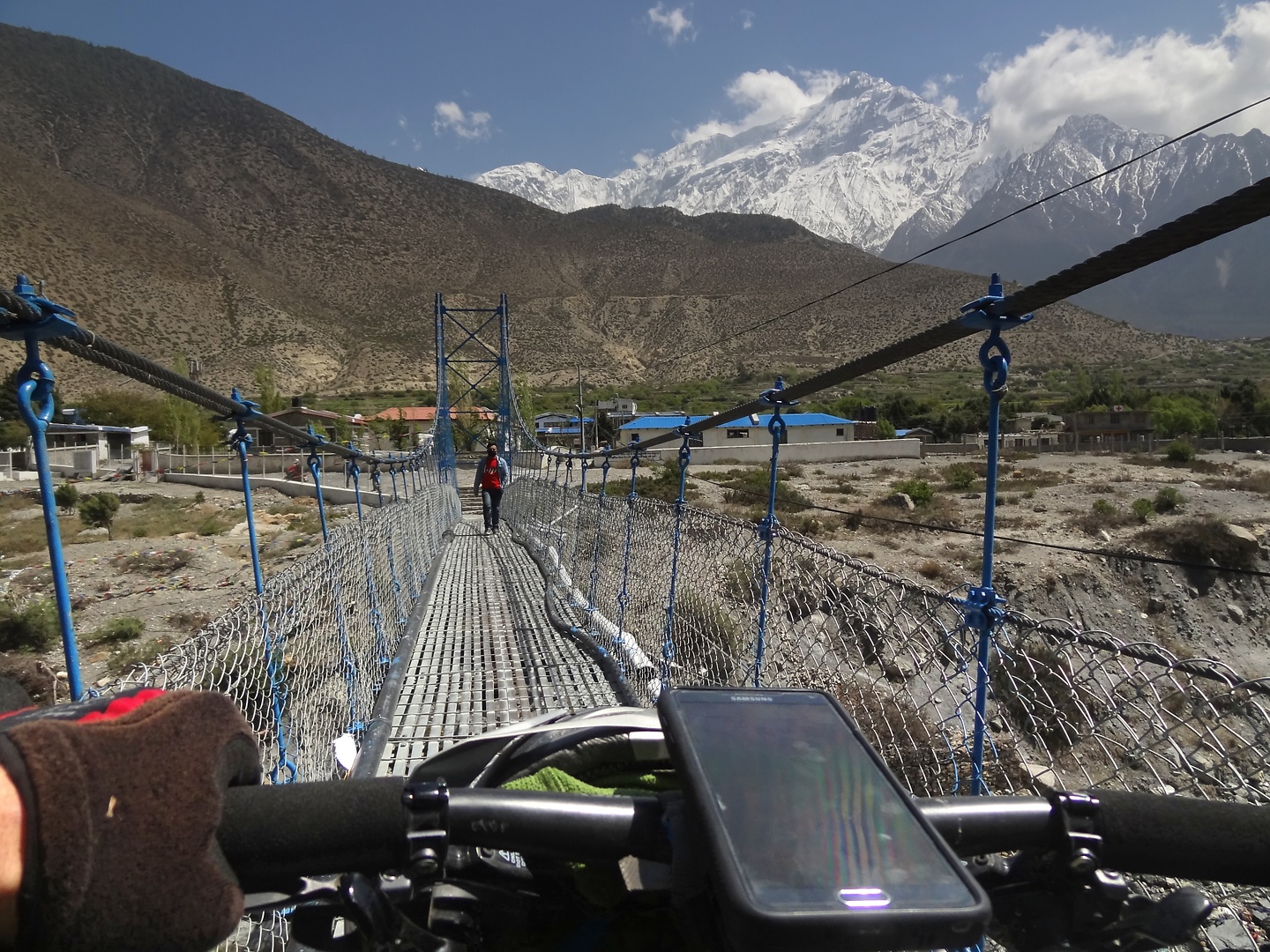 jomsom-bridge.jpg