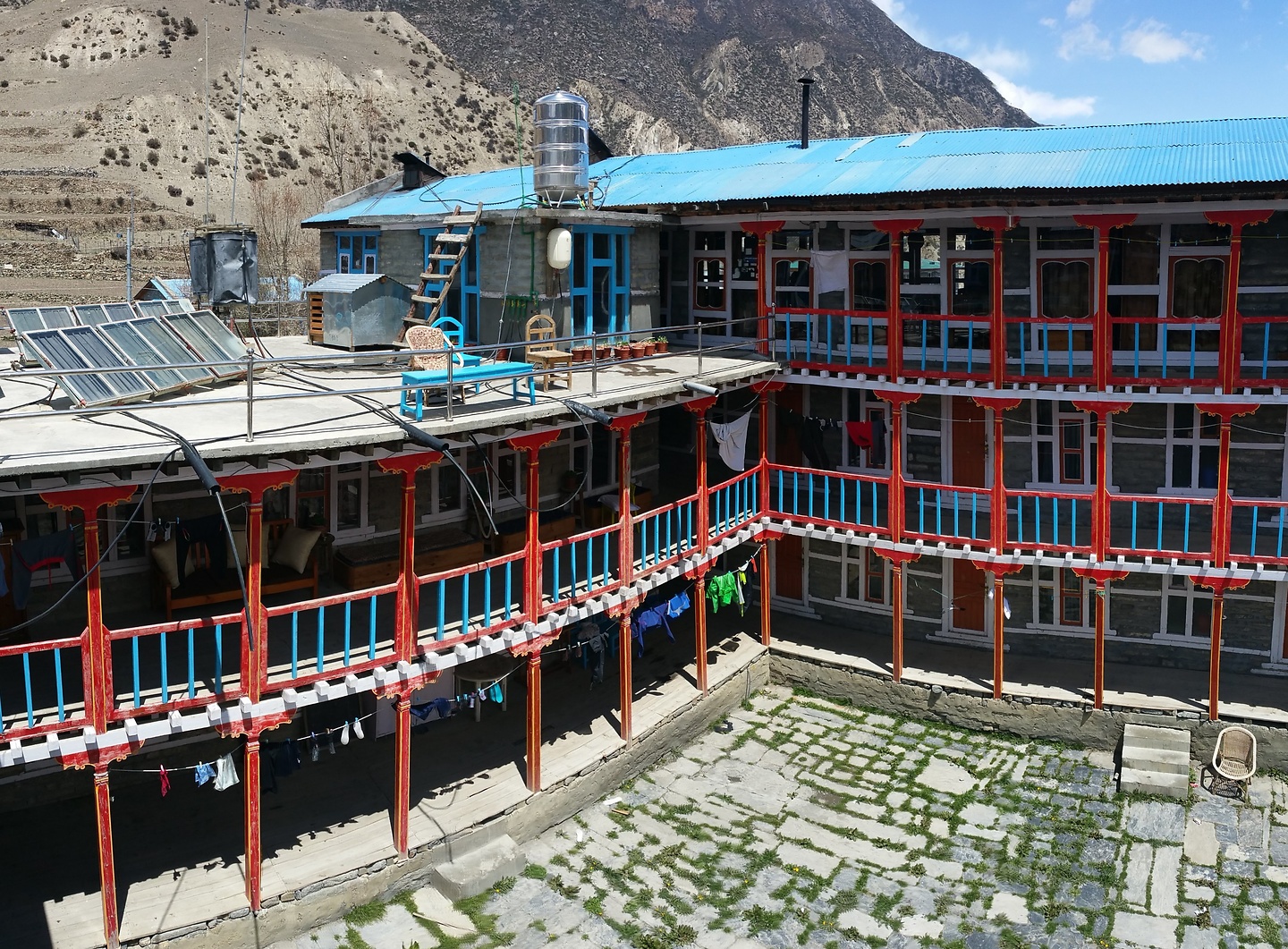 manang-yetihotel.jpg