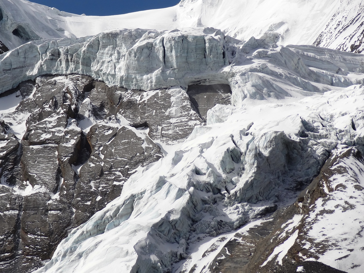 thorongla2-glacier.jpg